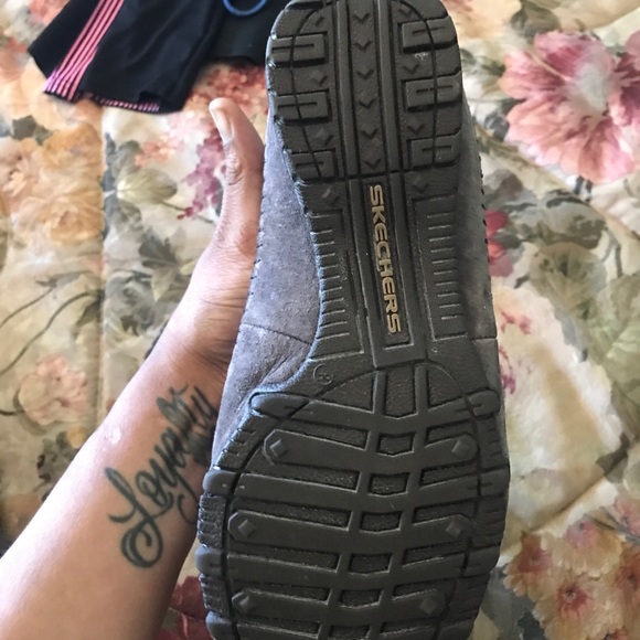 Sketchers - Picture 2 of 4